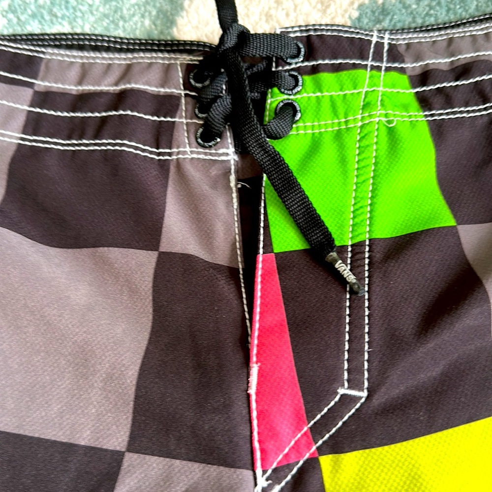 Men’s VANS Bathing trunks ~ size 31 - Picture 3 of 6